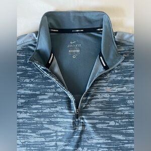 Nike Men's Gray/Blue Dri-For Performance 1/4 Zip Top